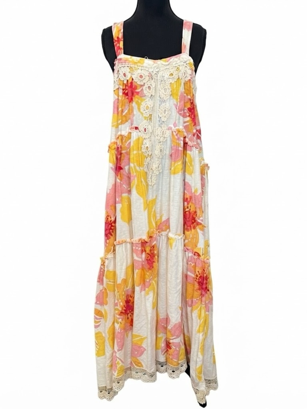 Free People Dress Moonshine
Linen Blend White Pastel Floral
Midi Tiered Small